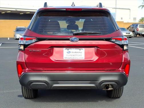 2025 Subaru Forester Base