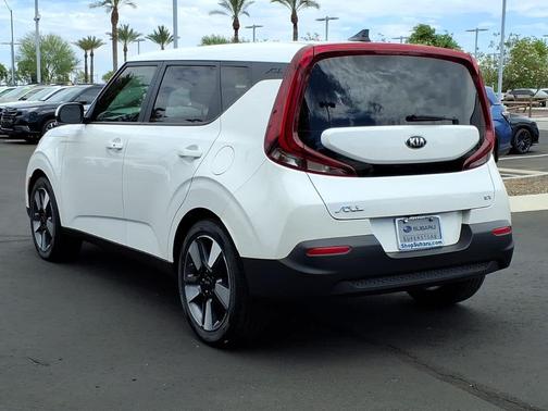 Snow White Pearl 2020 Kia Soul EX