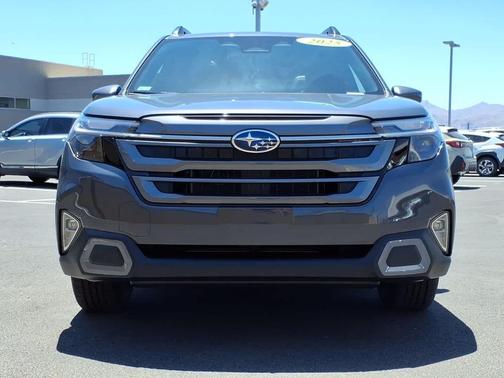 Magnetite Gray Metallic 2025 Subaru Forester Hybrid Limited