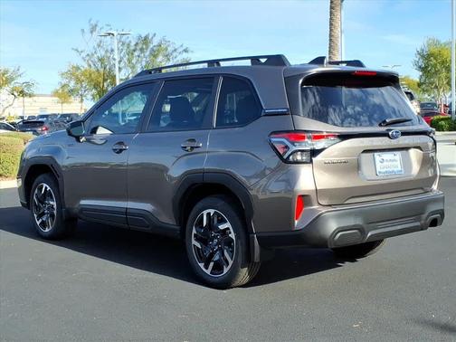 2025 Subaru Forester Hybrid Premium