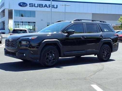CRYSTAL BLK SIL 2026 Subaru Outback Limited
