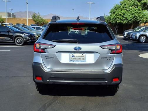 2025 Subaru Outback Onyx Edition XT