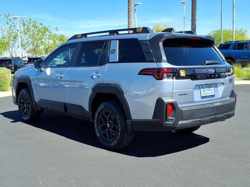 ICE SILV MET 2026 Subaru Outback Wilderness