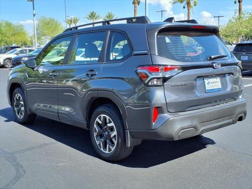 2025 Subaru Forester Base
