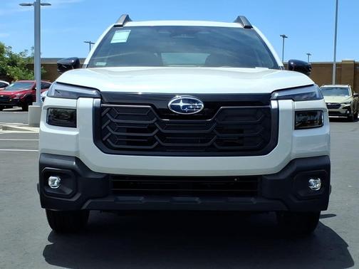 CRYSTAL WHT PRL 2026 Subaru Outback Premium
