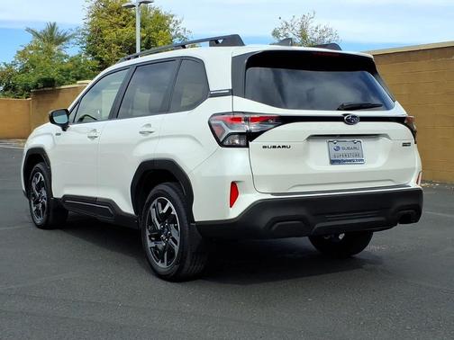 2025 Subaru Forester Hybrid Premium