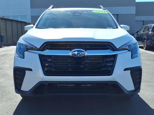 2025 Subaru Ascent Premium 8-Passenger