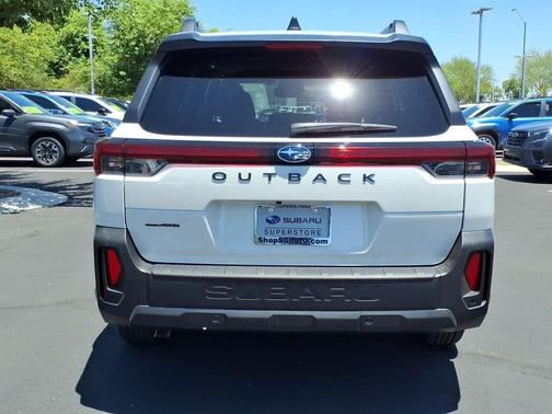 Crystal White Pearl 2026 Subaru Outback Premium