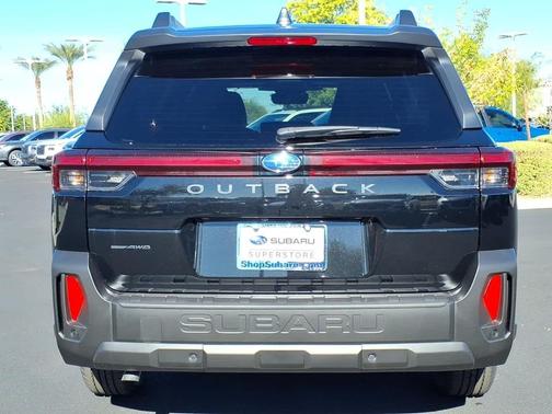 CRYSTAL BLK SIL 2026 Subaru Outback Premium