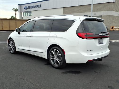 2026 Chrysler Pacifica L