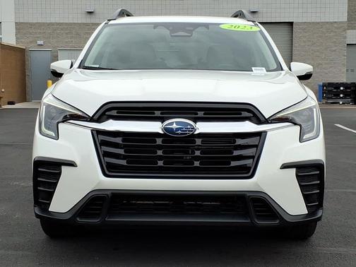 2023 Subaru Ascent Premium 7-Passenger