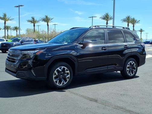 CRYSTAL BLK SIL 2026 Subaru Forester Premium