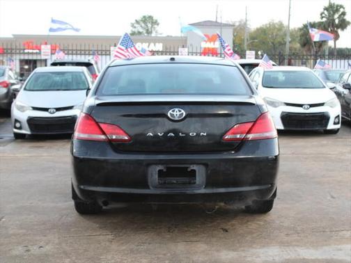 2009 Toyota Avalon XL