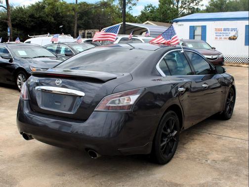 2013 Nissan Maxima SV