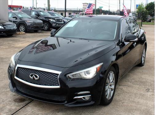 2015 INFINITI Q50 Sport