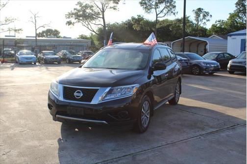 2016 Nissan Pathfinder S