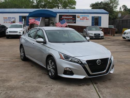 2020 Nissan Altima 2.5 S Sedan