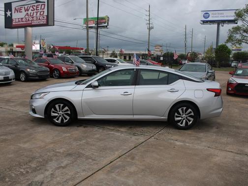 2020 Nissan Altima 2.5 S Sedan