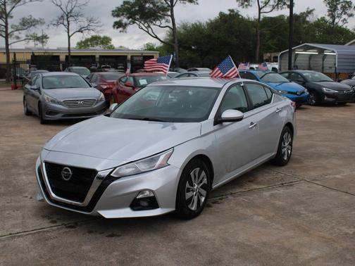 2020 Nissan Altima 2.5 S Sedan