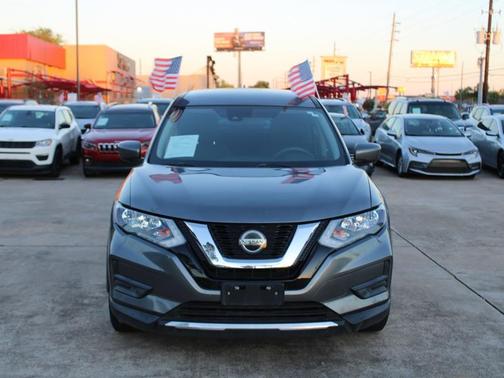 2020 Nissan Rogue S