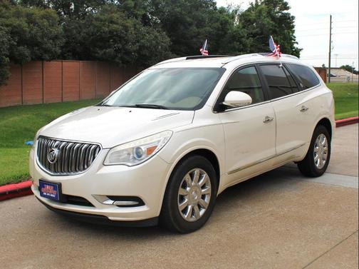 White 2013 Buick Enclave Premium