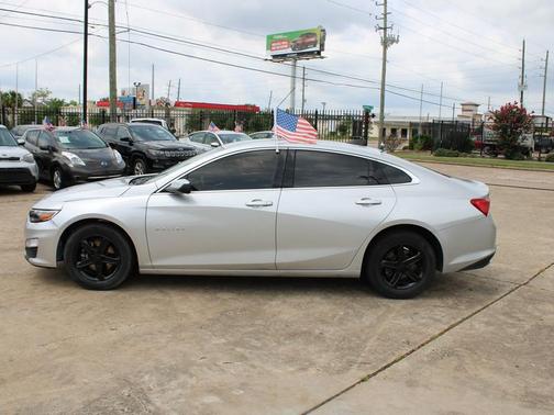 2021 Chevrolet Malibu 4dr Sdn LT