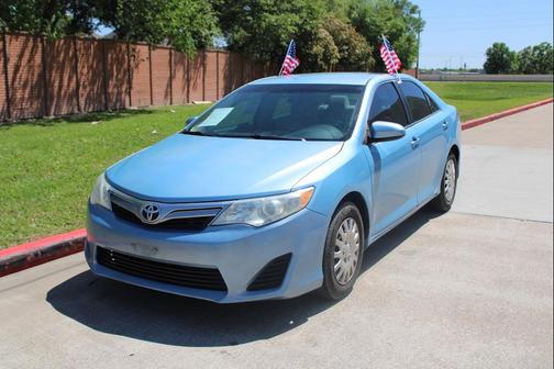 2012 Toyota Camry LE