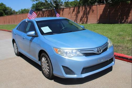 2012 Toyota Camry LE