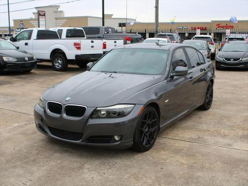 2011 BMW 328 4dr Sdn 328i RWD