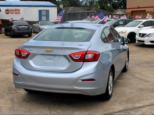 2018 Chevrolet Cruze LT