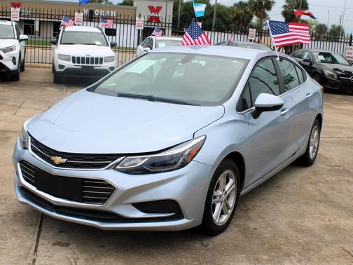2018 Chevrolet Cruze LT