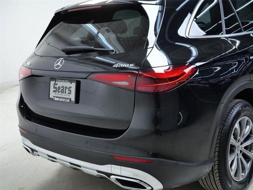 2025 Mercedes-Benz GLC 300 4MATIC
