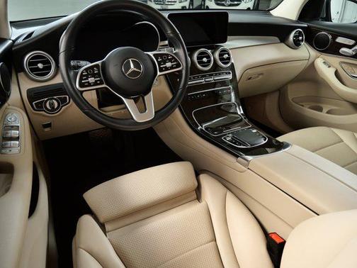 2021 Mercedes-Benz GLC 300 4MATIC