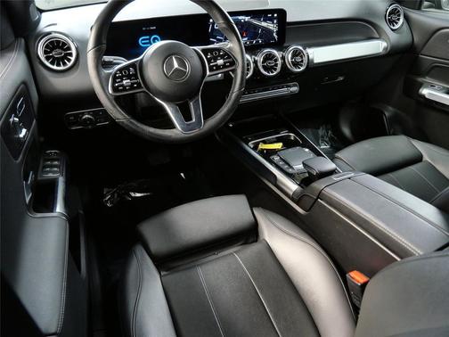 2023 Mercedes-Benz EQB 300 4MATIC