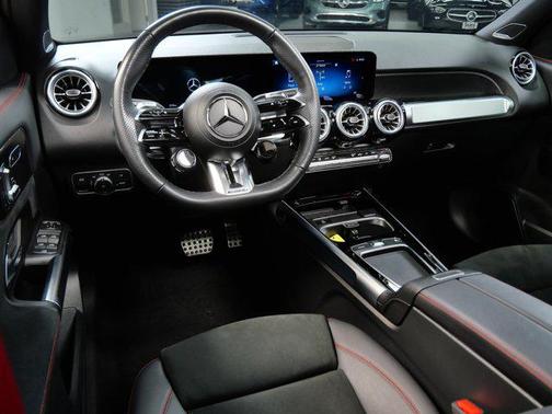 2025 Mercedes-Benz AMG GLB 35 4MATIC
