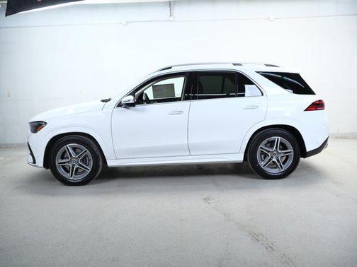 Polar White 2026 Mercedes-Benz GLE 450 4MATIC