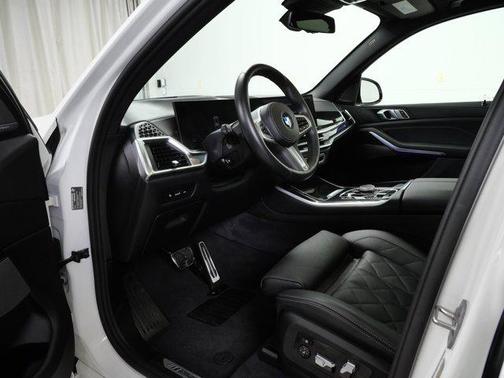 White 2026 BMW X5 xDrive40i