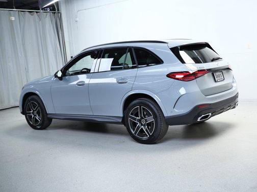 2026 Mercedes-Benz GLC 300 4MATIC