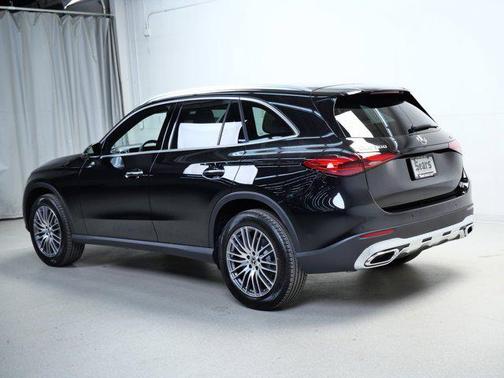 2026 Mercedes-Benz GLC 300 4MATIC