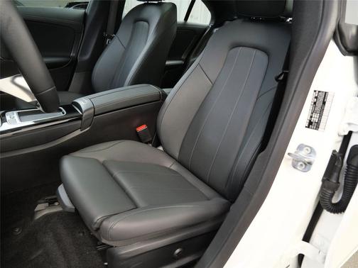 2025 Mercedes-Benz CLA 250 4MATIC