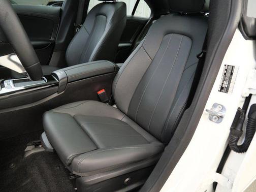 2025 Mercedes-Benz CLA 250 4MATIC