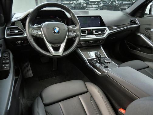2019 BMW 330 xDrive