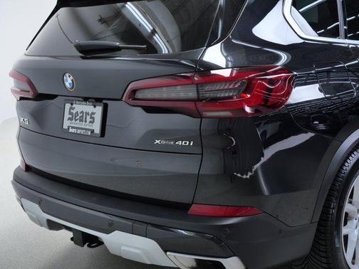Black Sapphire Metallic 2023 BMW X5 xDrive40i
