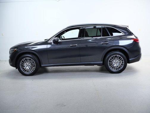 Graphite Grey Metallic 2026 Mercedes-Benz GLC 300 4MATIC