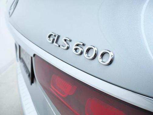 2025 Mercedes-Benz Maybach GLS 600 4MATIC