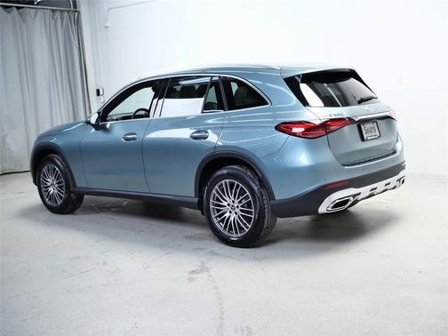 2026 Mercedes-Benz GLC 300 4MATIC