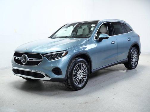 2026 Mercedes-Benz GLC 300 4MATIC