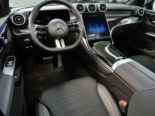 2024 Mercedes-Benz GLC 300 4MATIC