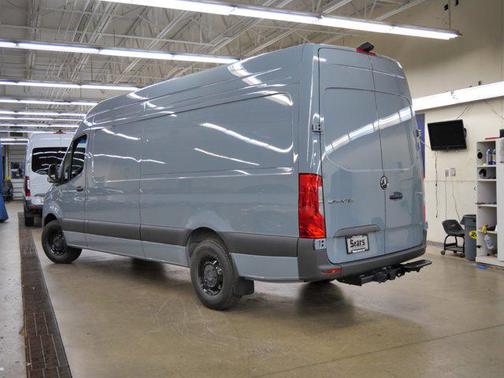 2025 Mercedes-Benz Sprinter 2500 High Roof
