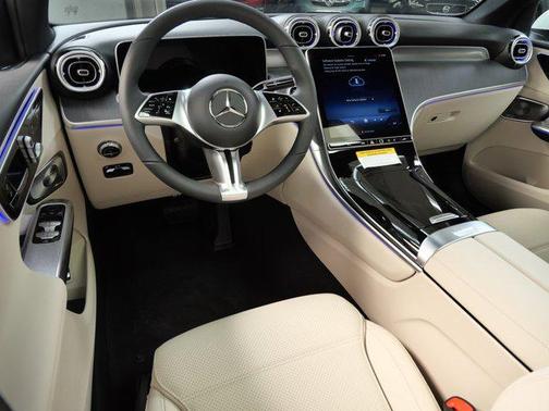 2026 Mercedes-Benz GLC 300 4MATIC